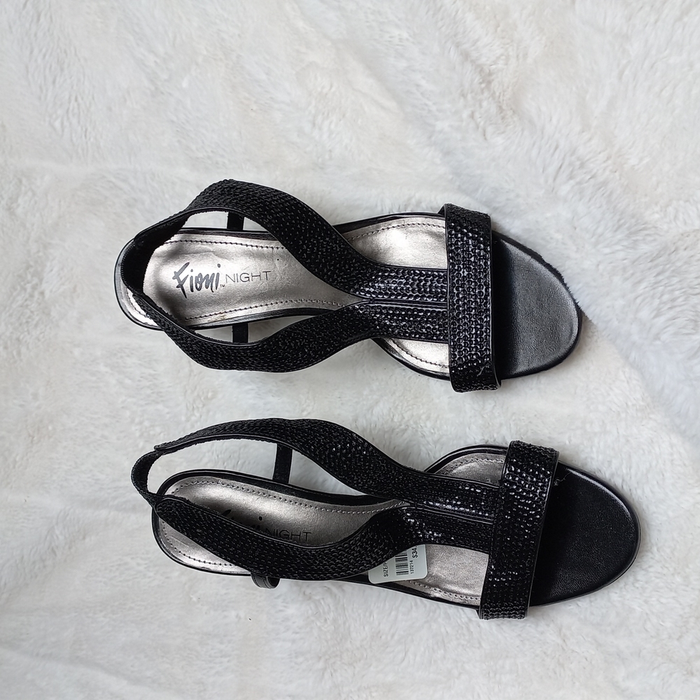 FIONI Night Slingback Sandals - SIZE 6 NWT